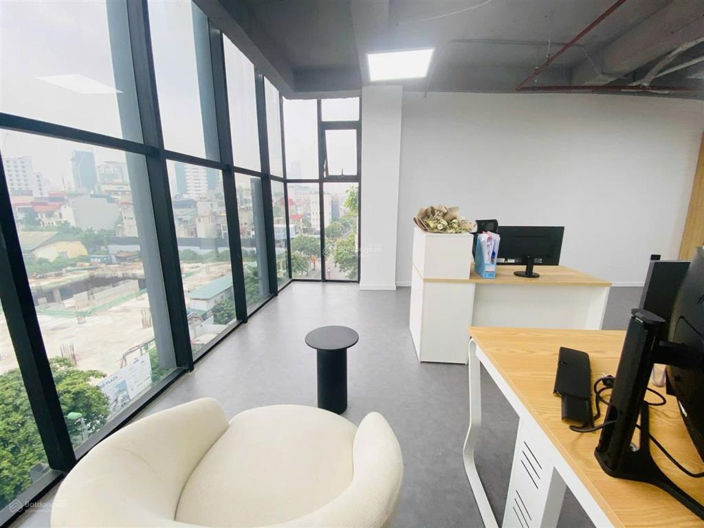 Bql cho thuê văn phòng tòa sun square các dt 100m2, 150m2, 189m2, 250m2, 400m2, giá 140k/m2