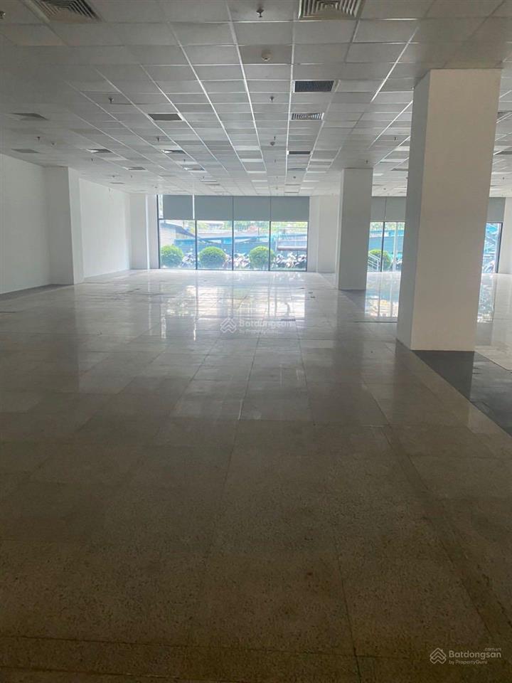 Bql cho thuê văn phòng toà the matrix one mễ trì dt 165m2 giá 140k/m2/tháng