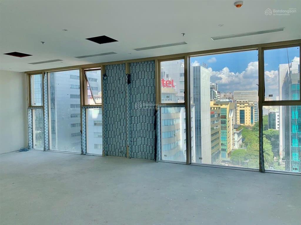 Cđt cho thuê văn phòng tòa vinacomin, số 3 dương đình nghệ, dt 300m2 có cắt từ 100m2