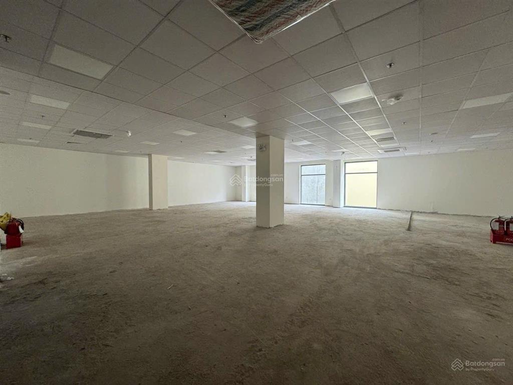 Bql cho thuê toà nhà văn phòng 89 lạc long quân  tây hồ, dt 500m2 giá 300 nghìn/m2/th