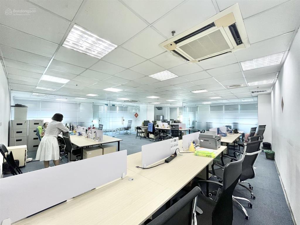 Bql cho thuê văn phòng tòa leadvisors place số 41a lý thái tổ, dt 100m2 giá 782.850đ/m2/th