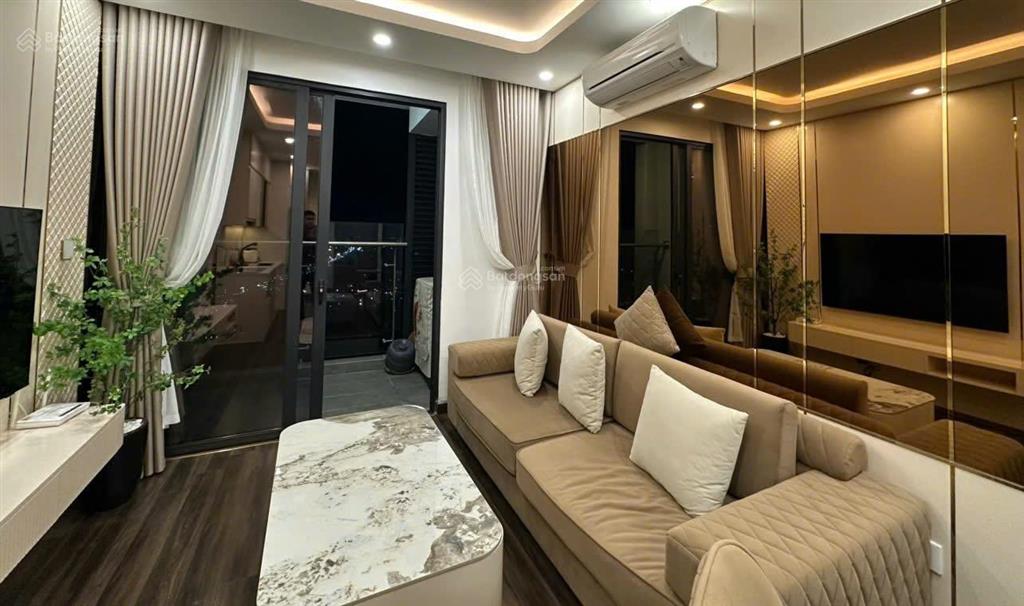 Đội ngũ cho thuê có căn hộ hiện đại, đẹp trong dự án hh commerce, 1 phòng ngủ, giá 9 tr