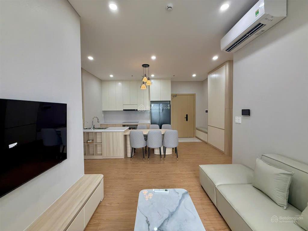 Phòng kinh doanh bán căn hộ 2 ngủ, đã có bìa, giá rẻ nhất thị trường, giá chỉ 2,8x tỷ