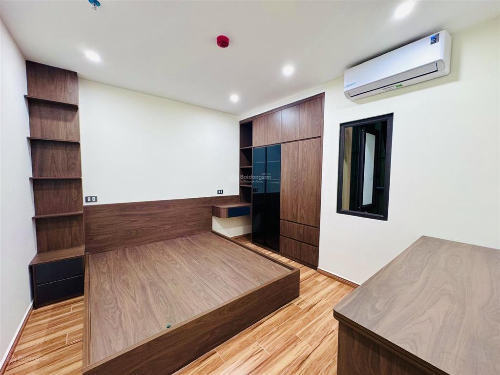 Tòa apartment đẳng cấp 188m2x8t thang máy. nội thất cao cấp  pccc phố nguyễn khánh toàn, cầu giấy.