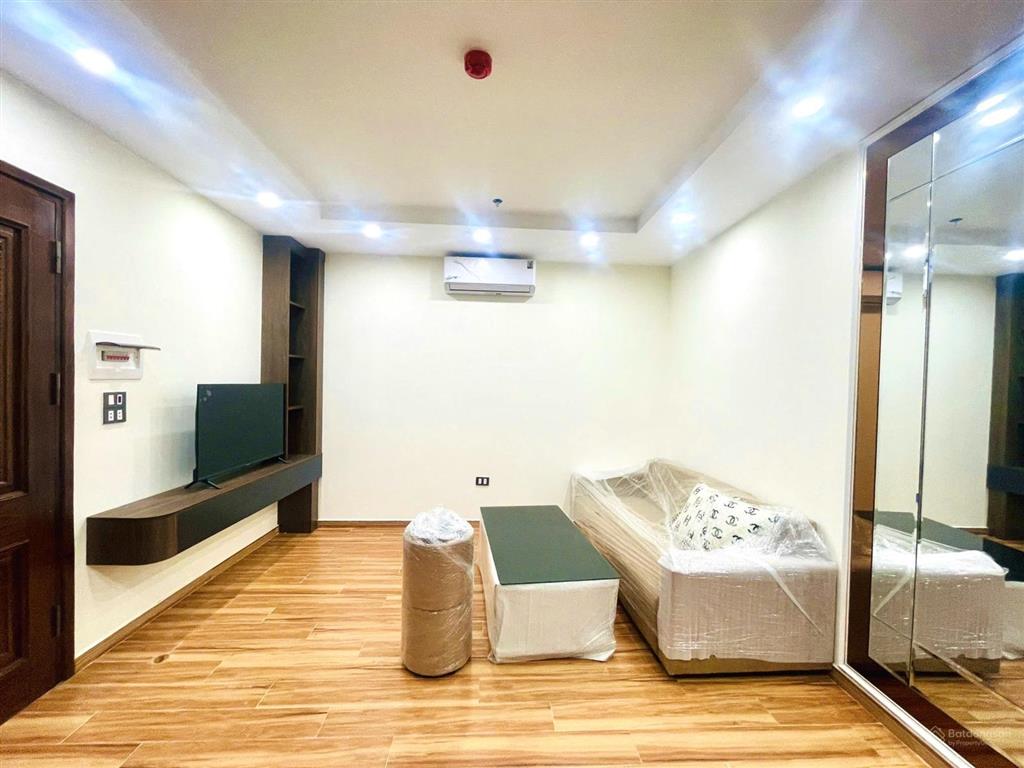 Tòa apartment đẳng cấp 188m2x8t thang máy. nội thất cao cấp  pccc phố nguyễn khánh toàn, cầu giấy.