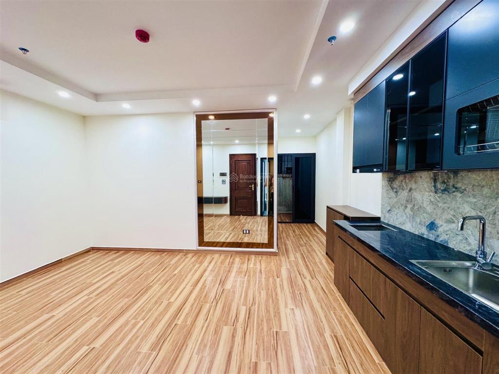 Tòa apartment đẳng cấp 188m2x8t thang máy. nội thất cao cấp  pccc phố nguyễn khánh toàn, cầu giấy.