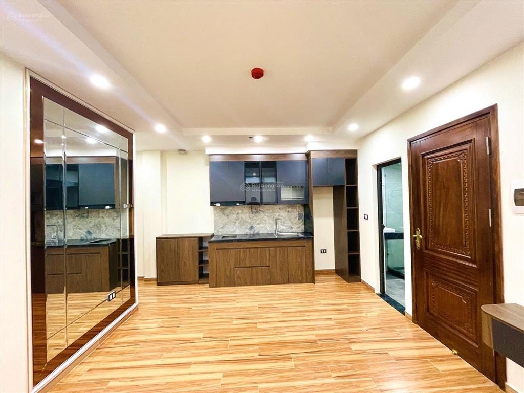 Tòa apartment đẳng cấp 188m2x8t thang máy. nội thất cao cấp  pccc phố nguyễn khánh toàn, cầu giấy.