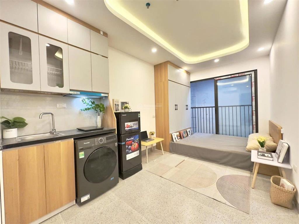 Tòa apartment đẳng cấp 102m2x9t thang máy. full nội thất, pccc, dòng tiền 2.1 tỷ/năm phố linh lang.