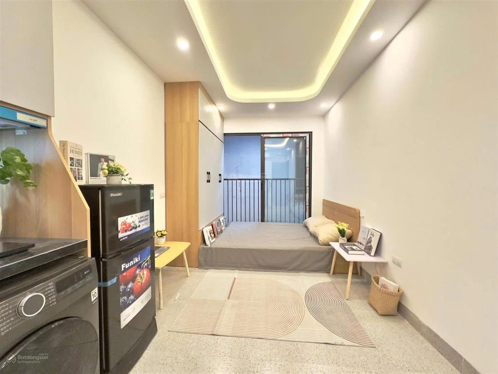 Tòa apartment đẳng cấp 102m2x9t thang máy. full nội thất, pccc, dòng tiền 2.1 tỷ/năm phố linh lang.