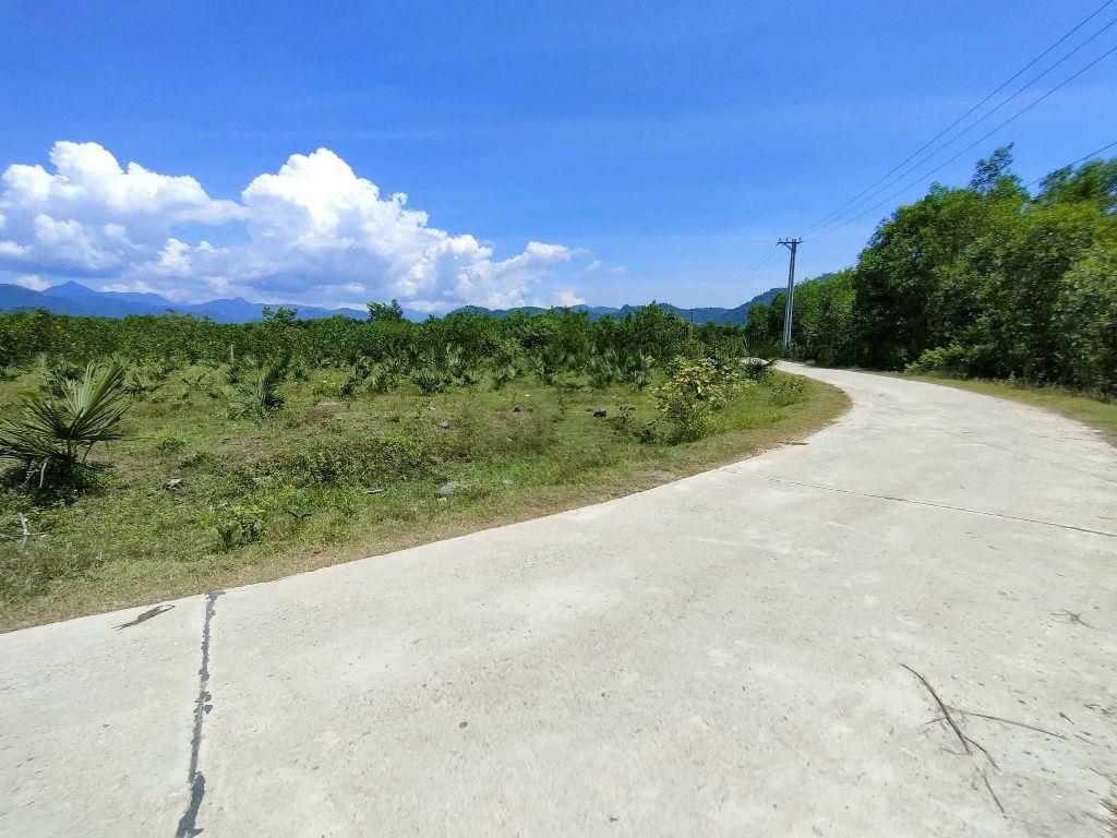 Bán đất Khánh Hiệp full thổ cư mặt đường liên thôn gần suối khoáng nóng Nhân Tâm - bám đường phù hợp đầu tư phân lô