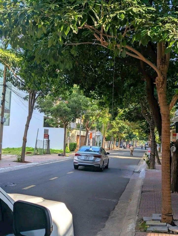 Bán đất lô mặt tiền 152m2 đường nguyễn thị minh khaivũng tàu, chỉ cách tháp tam thắng 1km.