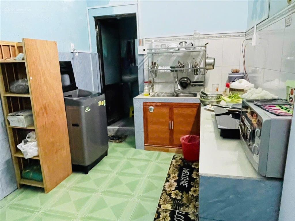 Bán nhà mặt tiền đường hoà nam 4, gác lửng ngay bến xe liên chiểu  đà nẵng