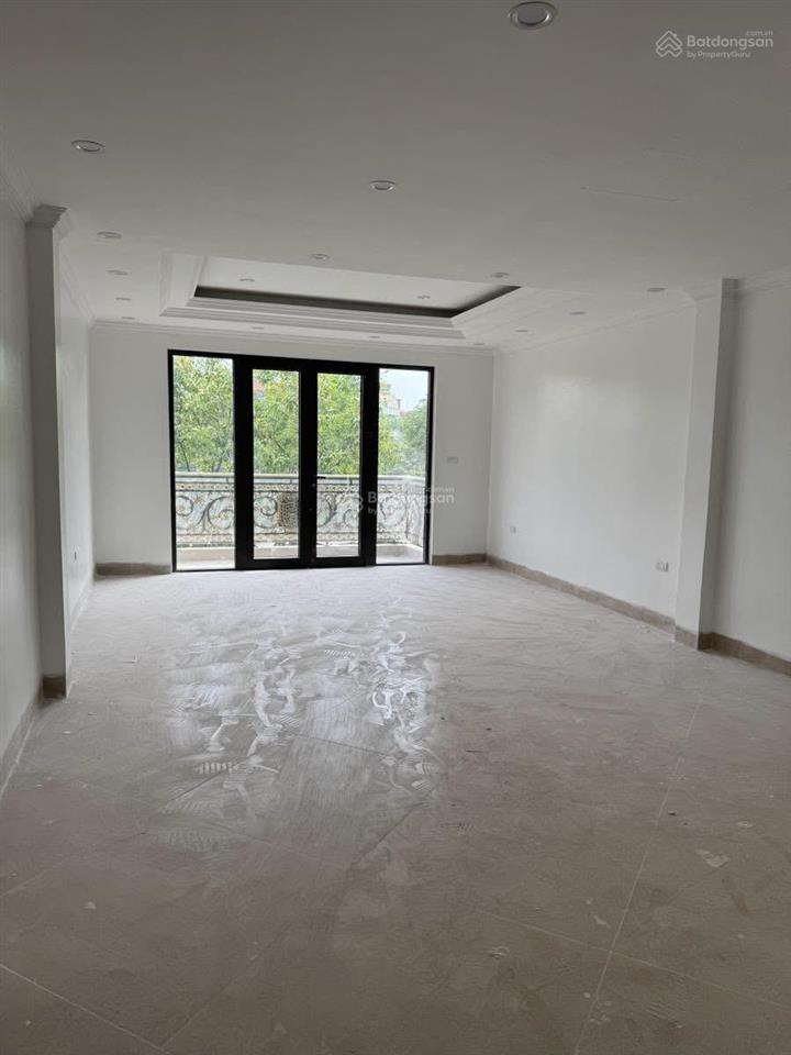 Bán nhà đền lừ dt 80m 7 tầng giá 36 tỷ hàng hiếm  view trung tâm thương mại  đền lừ 2 vỉa hè