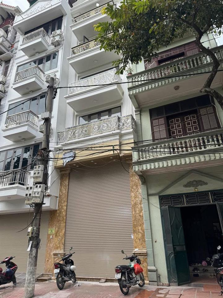 Bán nhà đền lừ dt 80m 7 tầng giá 36 tỷ hàng hiếm  view trung tâm thương mại  đền lừ 2 vỉa hè