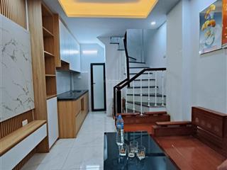 Bán nhà phan đình giót 22m2x4 tầng, ngõ ba gác, ô tô 20m, sổ đỏ 4.2 tỷ