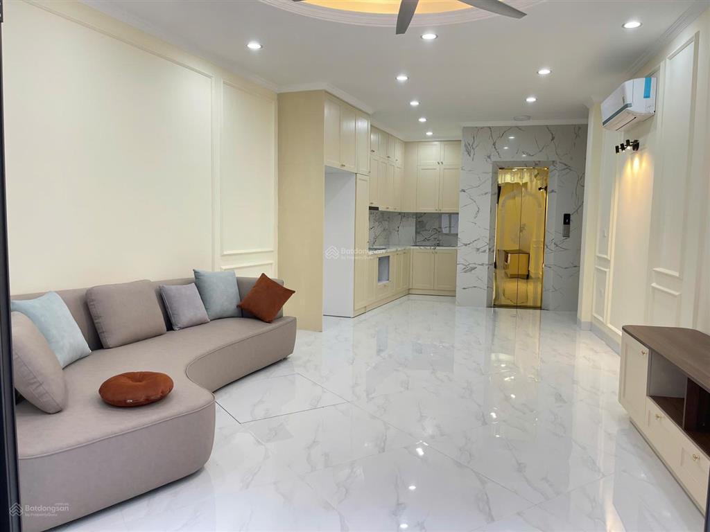 Chính chủ bán nhà kim ngưu 86m2, 5 tầng thang máy, ô tô đỗ trong sân, full nội thất
