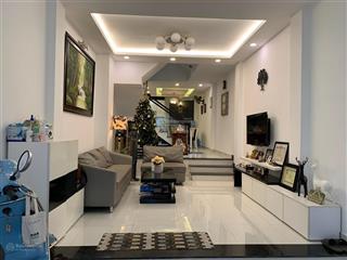 Góc 2 mt giáp q1 , nhà mới 4 tầng bình thạnh, sẵn nội thất  hẻm xe hơi thông tứ phía  giá 9 tỷ tl