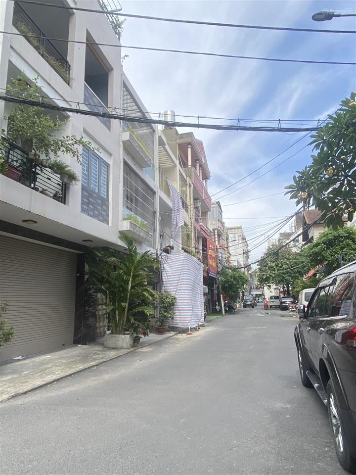 Ngay ngã tư hàng xanh 4x20m! bán nhà bình thạnh 4 tầng  hẻm 12m sát mặt tiền  vị trí đẹp gần q1