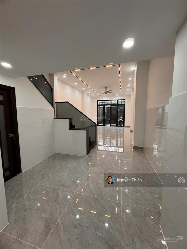 Ngã tư hàng xanh! bán nhà bình thạnh 4x20m sát mặt tiền, hẻm 12m xe hơi rộng rãi, kết cấu mới đẹp