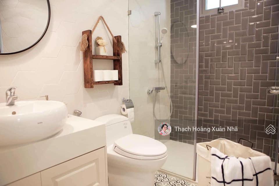 Cực hiếm  hẻm xe hơi tránh nhau 8m, trần nhật duật, tân định, q1  6m x 10,6m  cấp 4  chỉ 13 tỷ