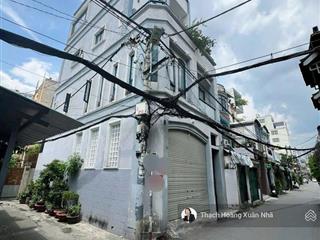 Góc 3 mặt tiền nguyễn văn trỗi  trần hữu trang, p11  5,8 x 12m  5 tầng + thang máy  chỉ 17,8 tỷ