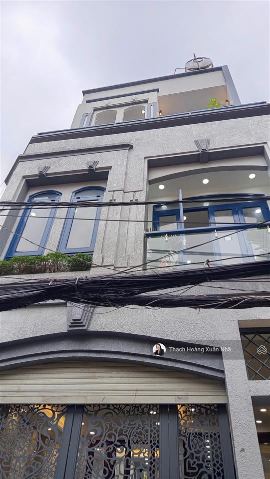 Góc 3 mặt tiền nguyễn văn trỗi  trần hữu trang, p11  5,8 x 12m  5 tầng + thang máy  chỉ 17,8 tỷ