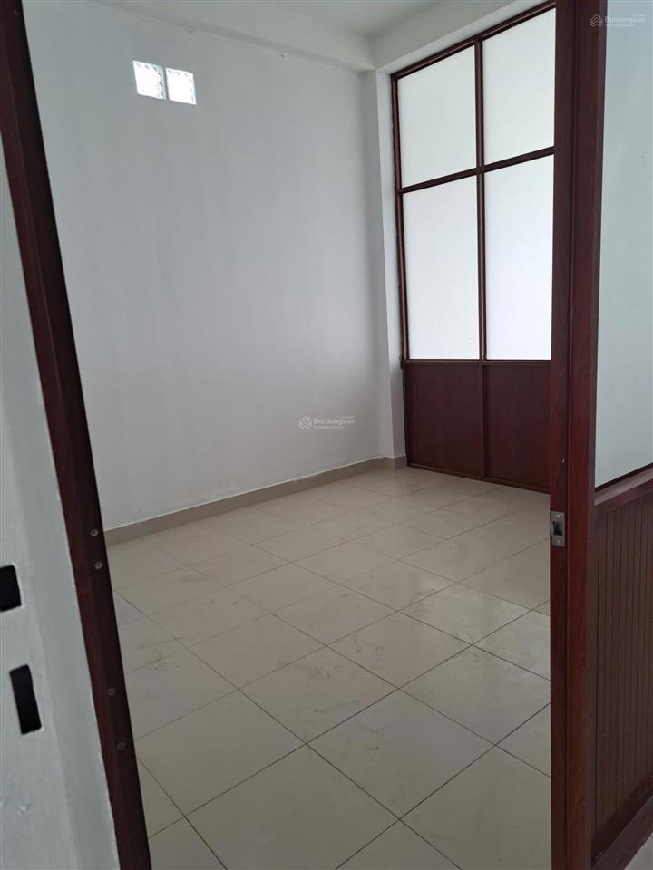 Giảm ngay 1 tỷ bán gấp nhà mt trệt 2 lầu st 3pn + 3wc, 92m2, đông hưng thuận, q12 chỉ còn 9,8 tỷ