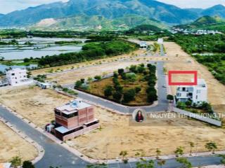 Biệt thự kđt ven sông tắc  giá chỉ 23,5triệu/m,