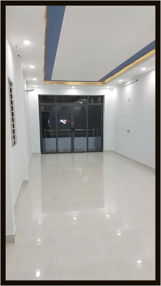 Top nhà vị trí đẹp Bùi Viện 4 x 16m 1 trệt 4 lầu trung tâm Q1 TP.HCM