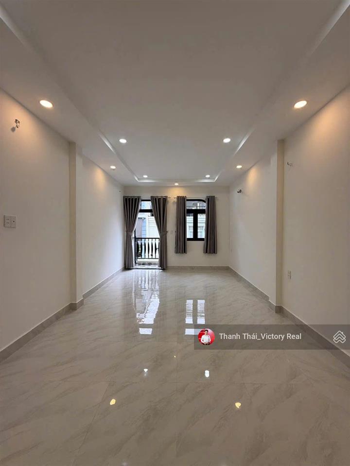 Khu sân bay, bán nhà hxh 6m đường giải phóng, p4, dt 3,7 x 15m [ cn 55,3m2 ] 3 lầu  11.5 tỷ