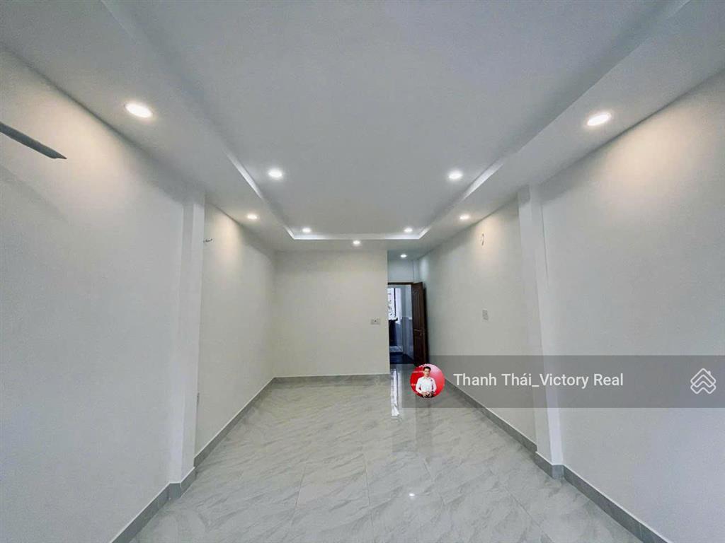 Khu sân bay, bán nhà hxh 6m đường giải phóng, p4, dt 3,7 x 15m [ cn 55,3m2 ] 3 lầu  11.5 tỷ