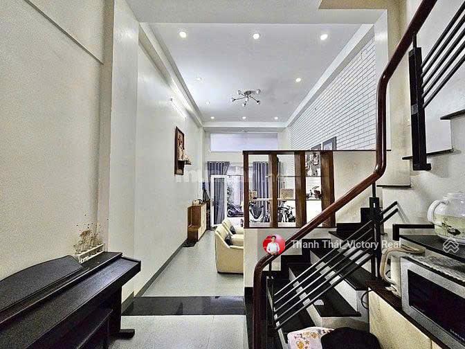 Bán nhà hxh 766 cmt8, dt 3.9 x 16.2m [cn 60.5m2] 2 lầu  12 tỷ tl