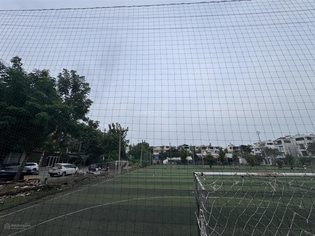 Mặt tiền ngay aeon mall  đường sầm uất 26m  nhà 5*20m