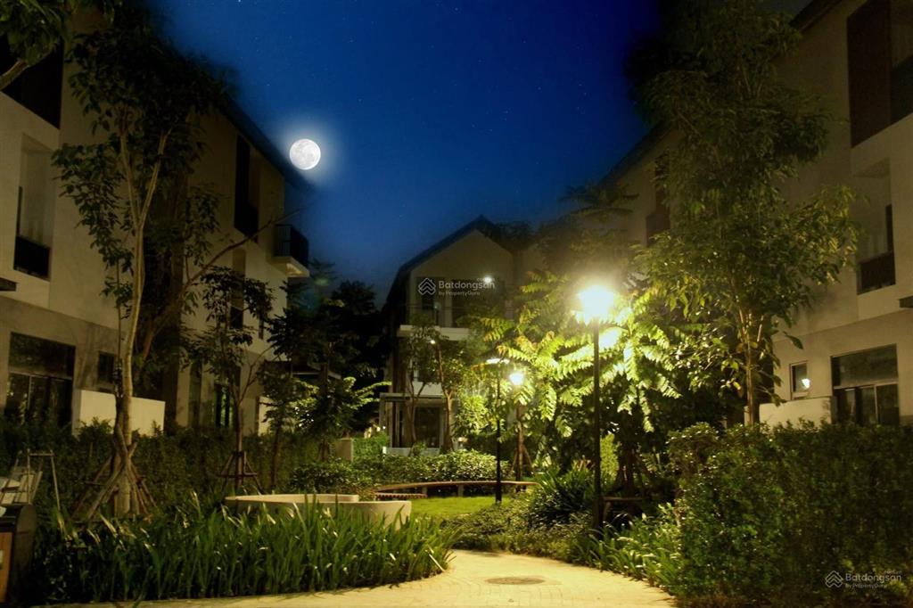 Bán biệt thự mặt hồ 10x20m id juntion long thành hàng hiếm, vị trí ngay mặt hồ