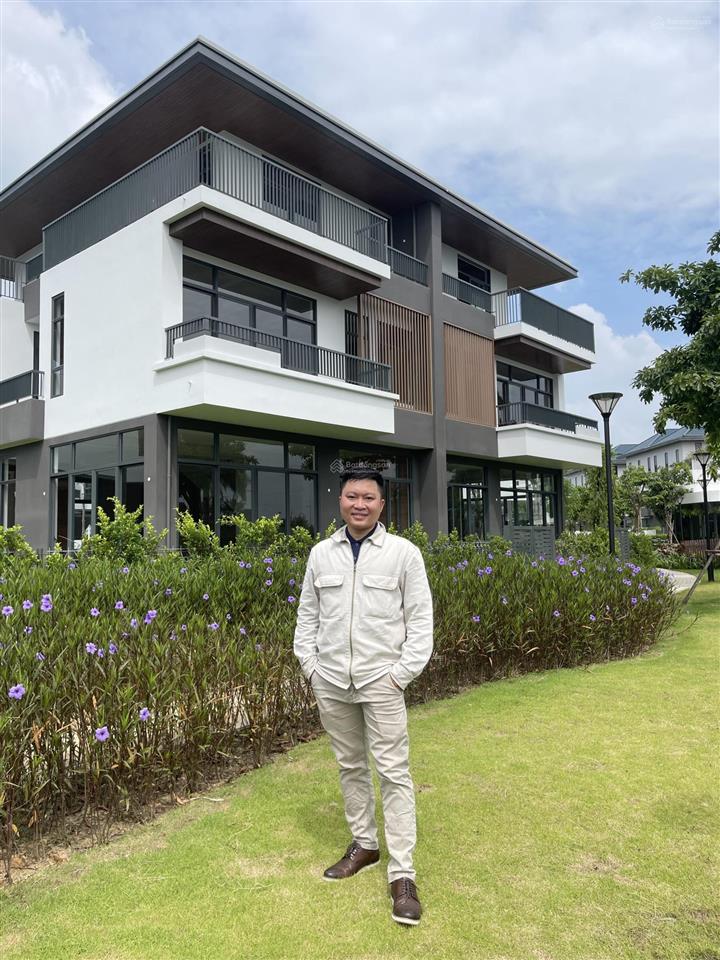 Bán biệt thự mặt hồ 10x20m id juntion long thành hàng hiếm, vị trí ngay mặt hồ