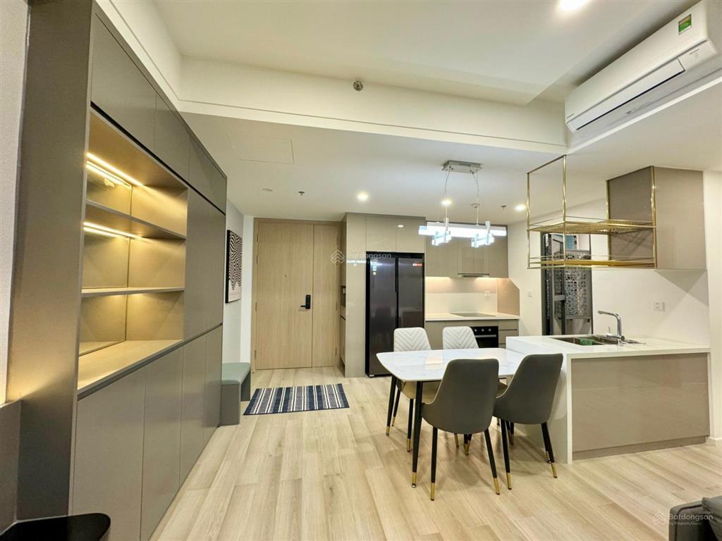 Cho thuê 2pn  75m2 full nội thất khu compound tại vinhomes grand park