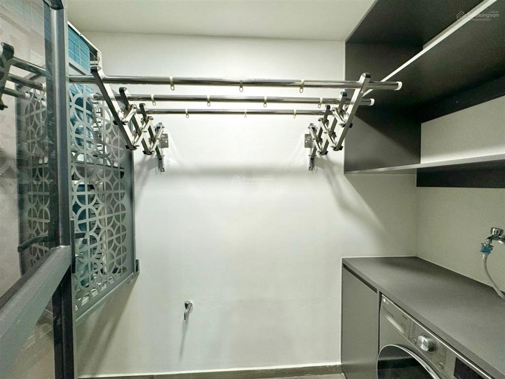 Cho thuê 2pn  75m2 full nội thất khu compound tại vinhomes grand park