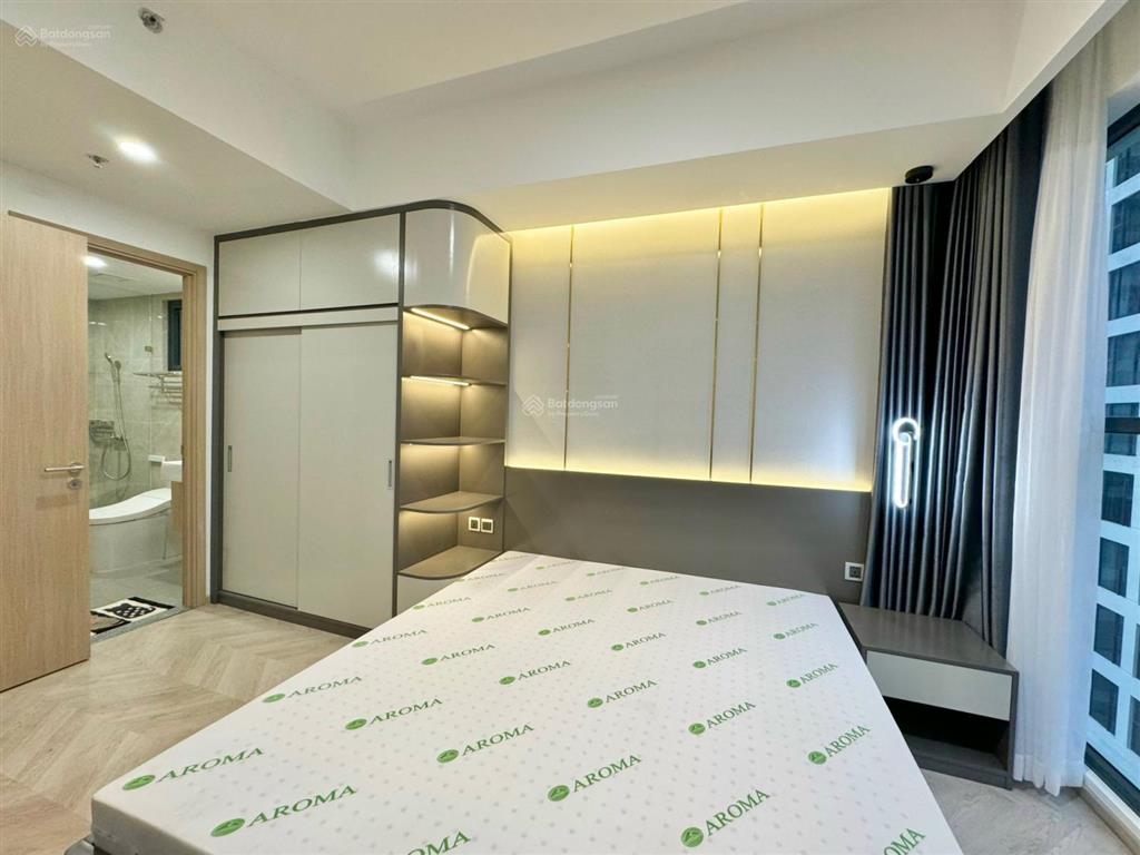 Cho thuê 2pn  75m2 full nội thất khu compound tại vinhomes grand park