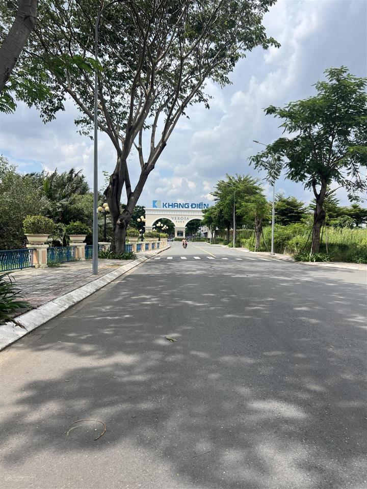 Bán đất mt đường vào dự án verosa khang điền tại phú hữu, đường 291, cách liên phường 200m