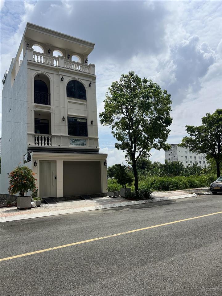 Bán đất phường phú hữu, quận 9. nằm gần đường liên phường khu dự án the global city