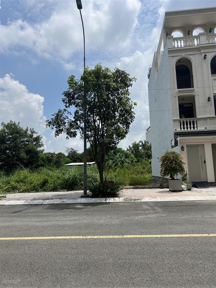 Bán đất phường phú hữu, quận 9. nằm gần đường liên phường khu dự án the global city