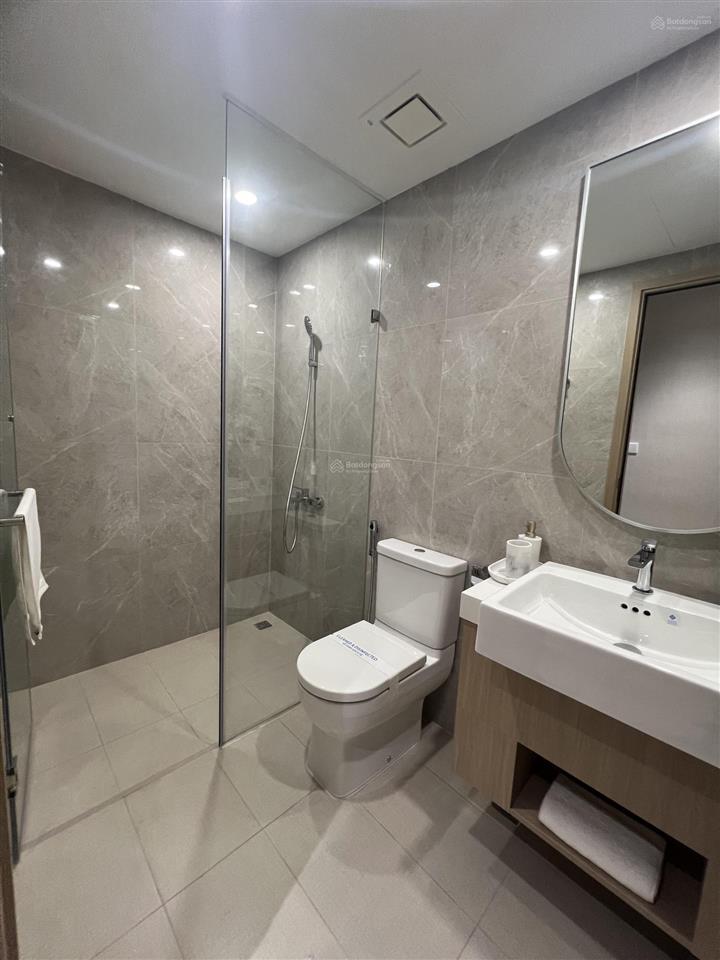 Bán gấp 2pn, 2wc tại lumiere boulevard, 5,4 tỷ, 72m2, q9, hcm