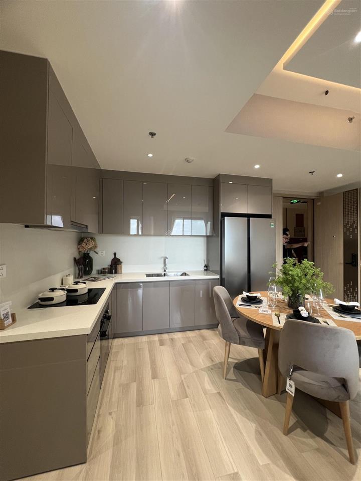 Bán gấp 2pn, 2wc tại lumiere boulevard, 5,4 tỷ, 72m2, q9, hcm