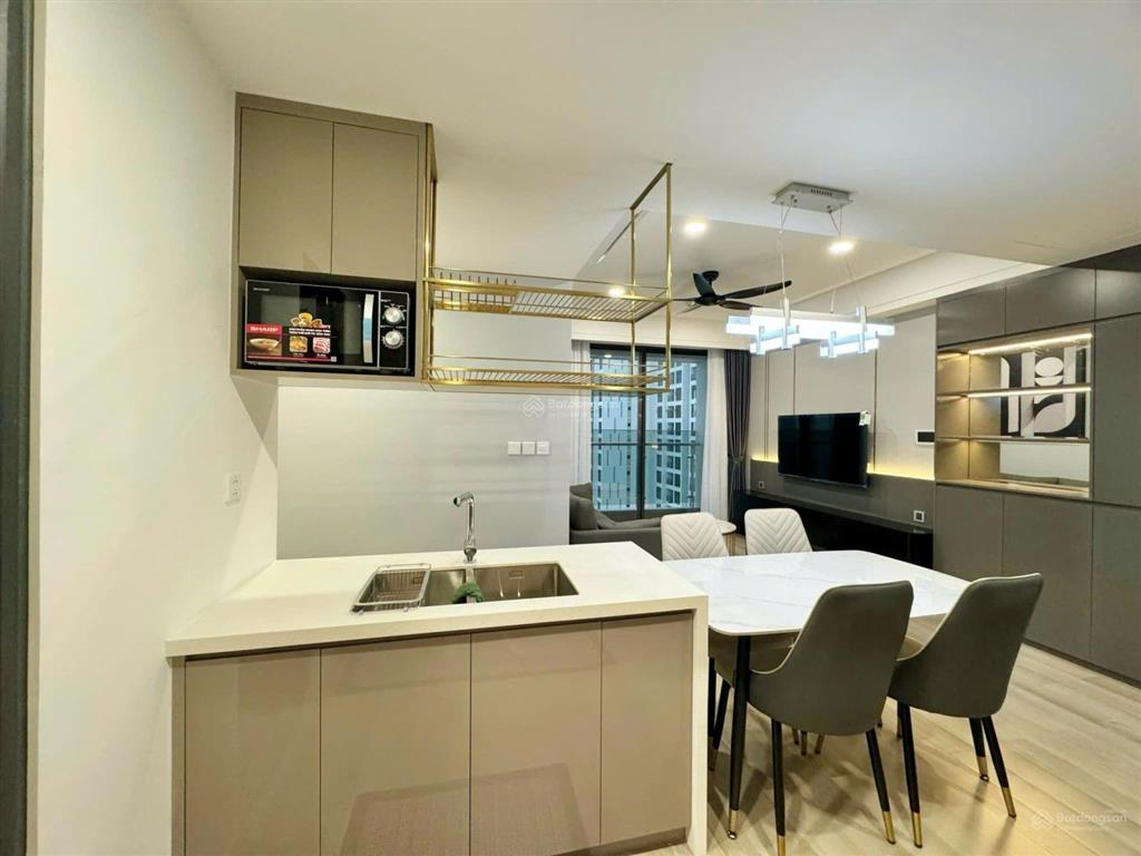 Bán căn hộ 2pn, 2wc giá tốt tại masteri centre point, 74m2, 5,2 tỷ