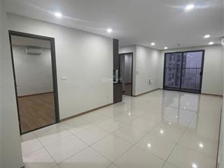 Bán căn hộ 76m2, tòa dv02  rose town, 79 ngọc hồi. giá 4.9x tỷ