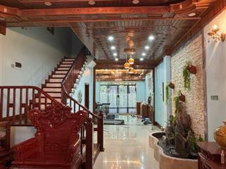Bán biệt thự lk 5 tầng  làng việt kiều châu âu, kđt mỗ lao, hà đông, 76m2.