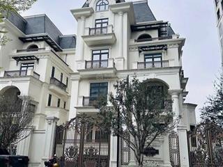 Bán shophouse lô góc mặt phố mạc thái tổ giá rẻ