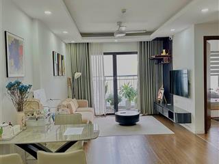 Cư dân phương đông green park gửi bán căn hộ 2 ngủ, 2 vệ sinh, đã hoàn thiện nội thất, giá 4.9 tỉ.