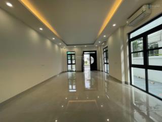 Cho thuê biệt thự song lập 150m2 trục chính hải âu 02 để kinh doanh + ở giá rẻ nhất khu chỉ 20tr/th