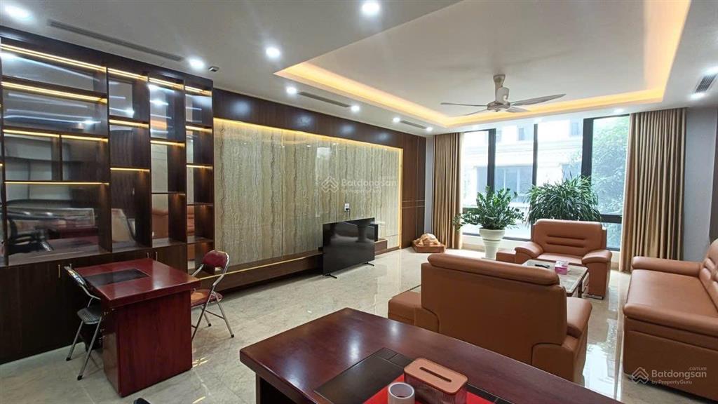 Cho thuê biệt thự san hô 150m2 full đồ đẹp trung tâm gần hồ, viniuni, để ở + văn phòng, 35tr/tháng